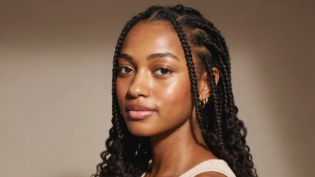 Knotless Braids With Curly Ends