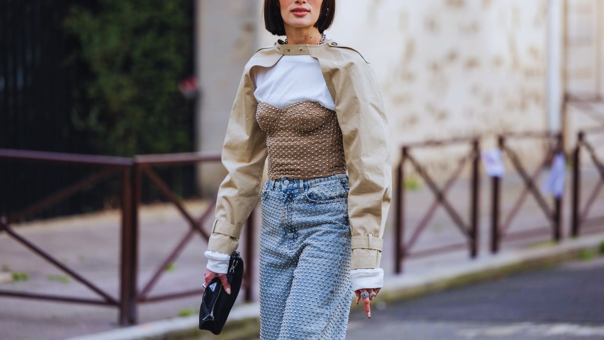 Mixing Sporty and Sexy Elements