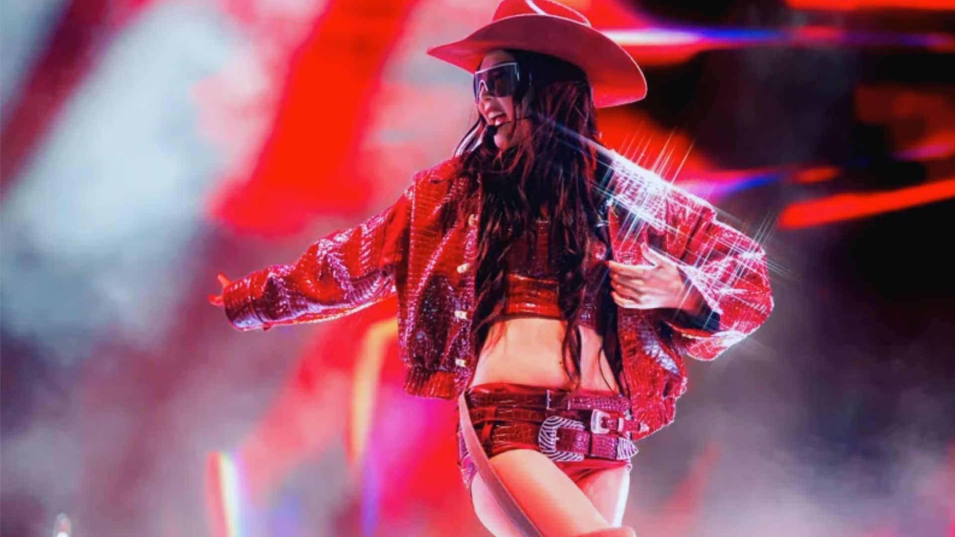 Jennie’s Coachella 2025 Stage Outfit - Weekend 1: Western-Glam Reinvented