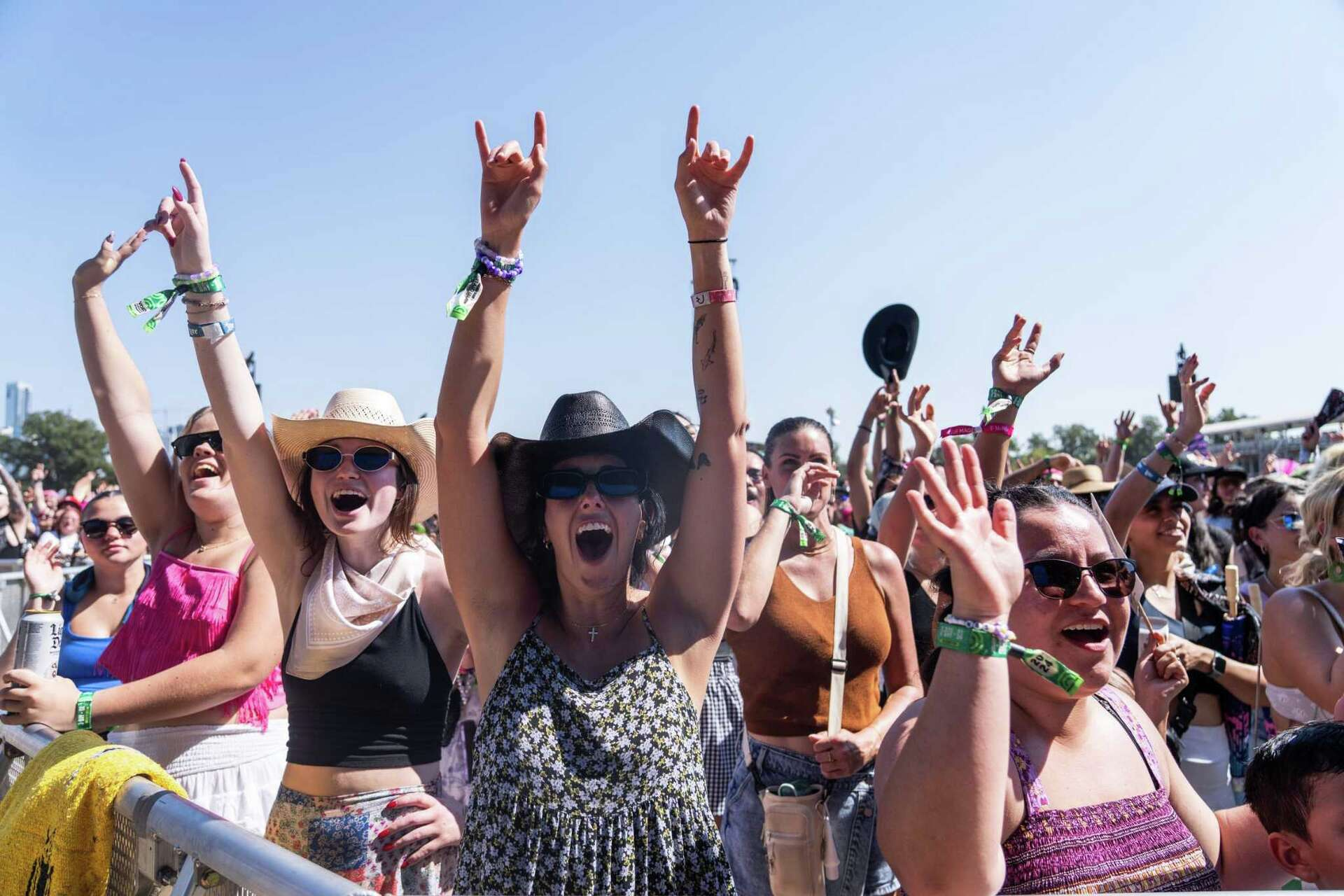 Day vs. Night Outfit Planning for ACL Fest