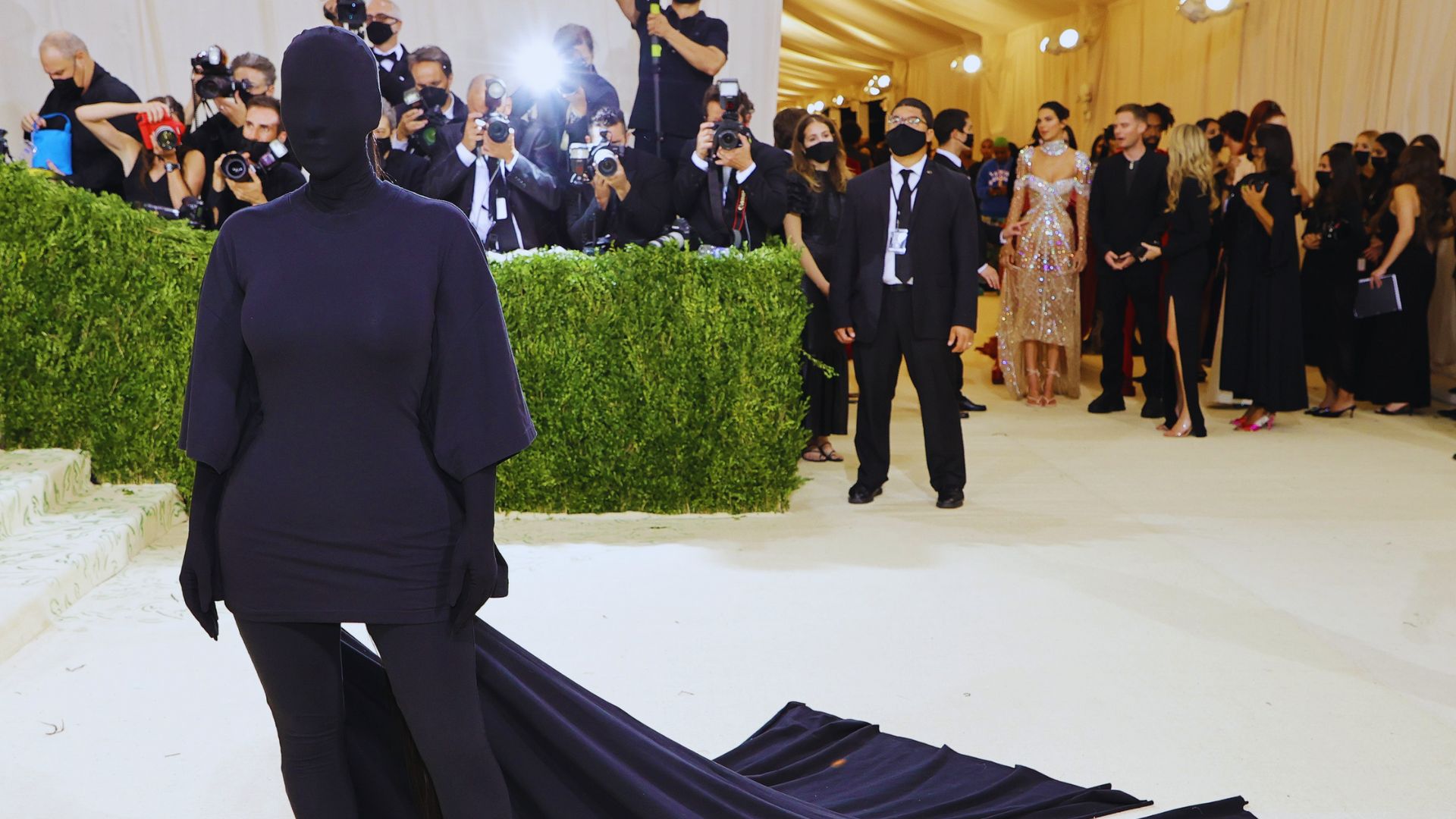 The Balenciaga Look That Hid Her Face