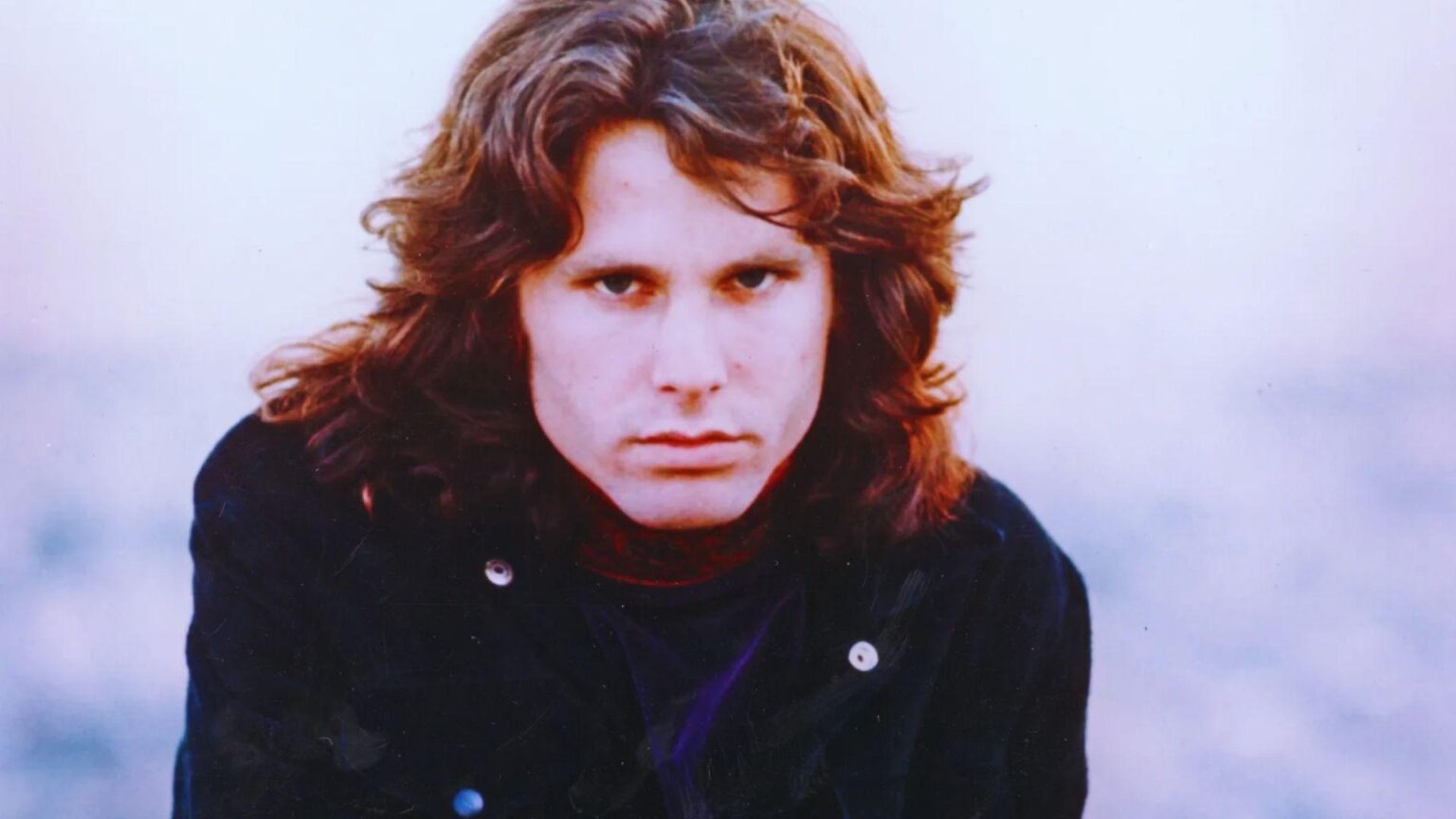 Morrison Rappewr 11 Jim Morrison Outfits Guide Rock Style Ideas & Tips - HiddlesFashion
