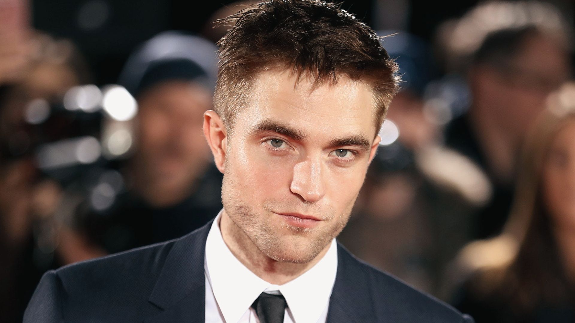 Robert Pattinson stars in 'The Lost City of Z,' a thrilling adventure film praised for its fantastic storytelling.