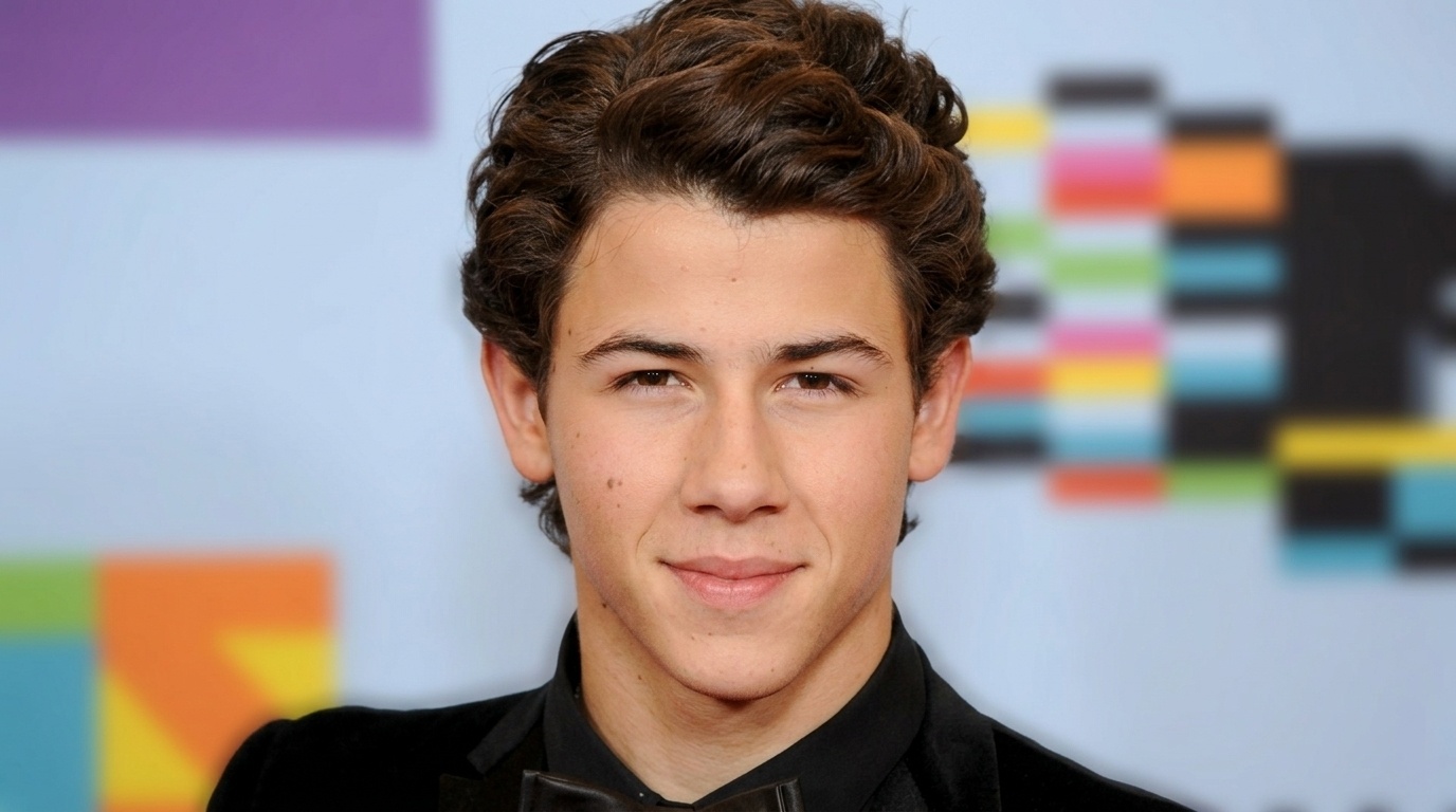 Textured Curls is one of the Most Iconic Curly Hairstyles of Nick Jonas