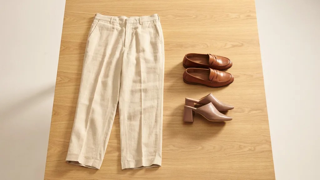 Casual outfit ideas featuring wide leg linen pants for everyday wear.