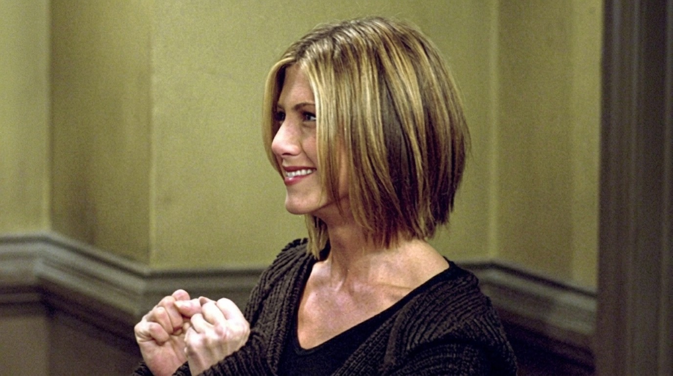 Rachel in casual everyday look.