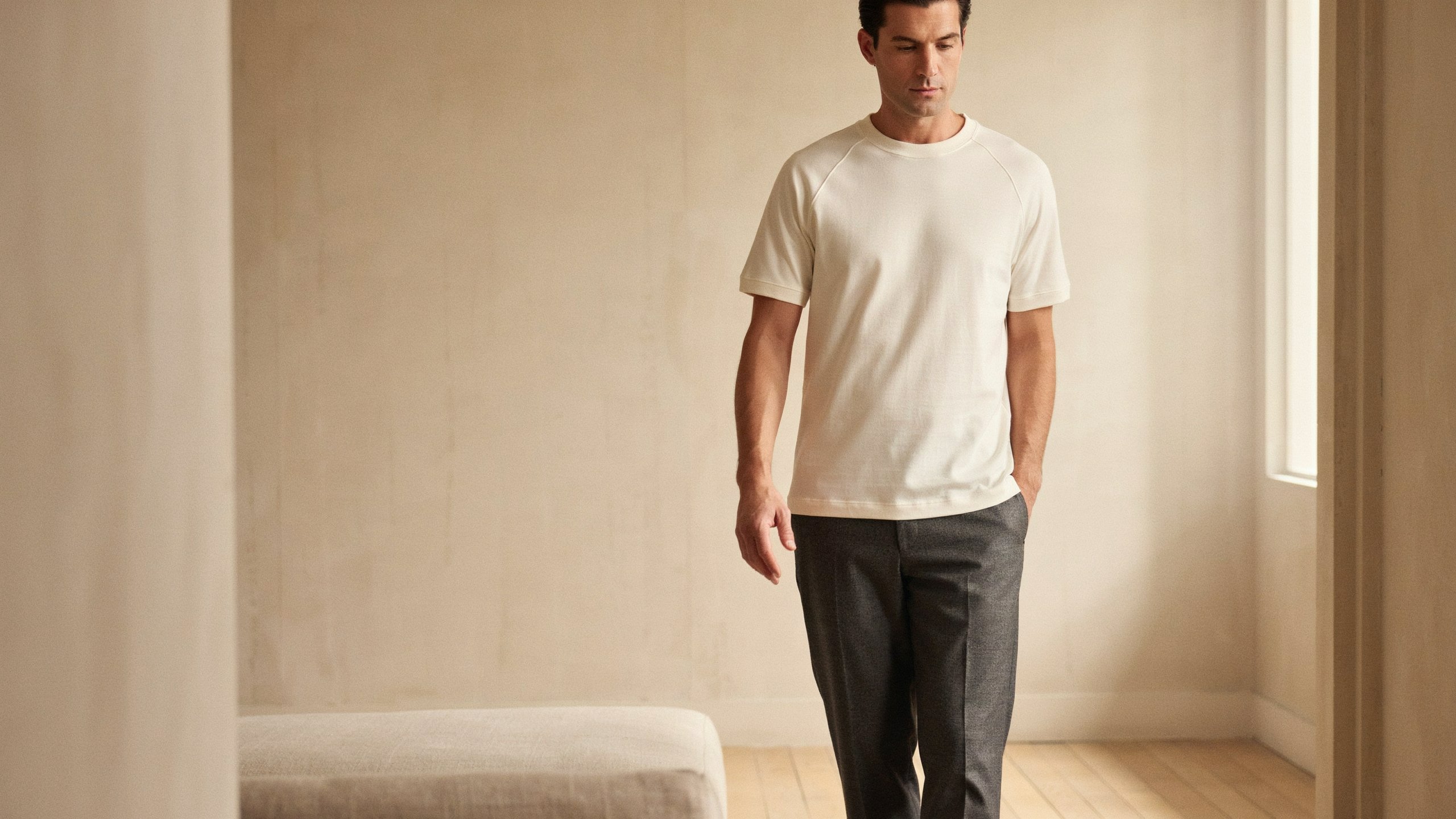 What Makes a T-Shirt Feel Expensive? Fabric, Fit, and the Details That Matter